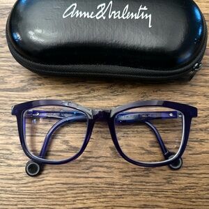 RARE: Anne et Valentine “Factory Twelve” 0805